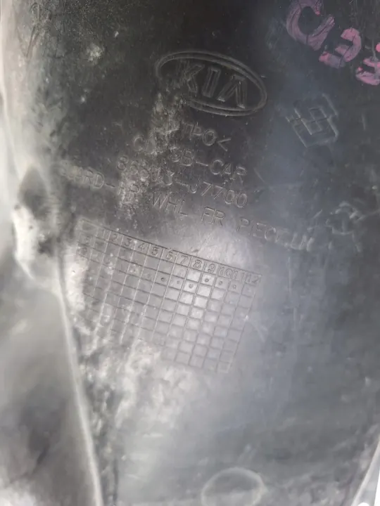 Begagnad Fram Vänster Hjulhus OEM 86813-J7700 Kia image 4