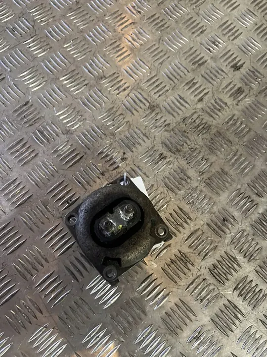 Vaihteiston tuki Mercedes GLE A1662401118 image 3