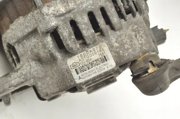 MITSUBISHI COLT VI 1.3 ALTERNATOR 1800A070 image 6