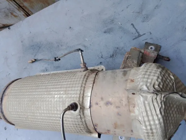 OEM 208023547R C633 DPF Katalysator Gebraucht image 7
