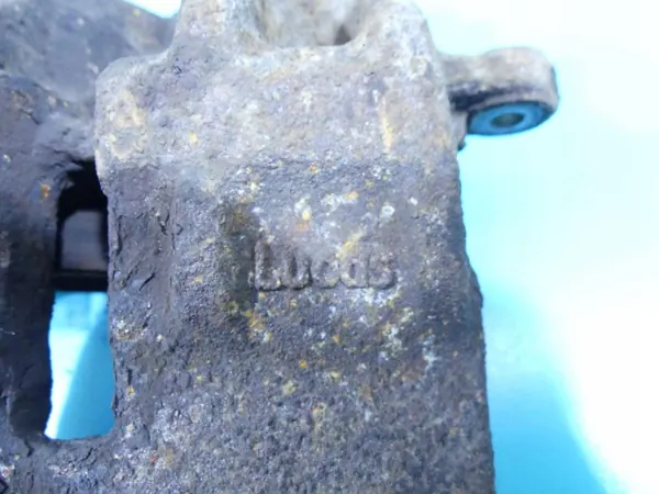 Etuvasen jarrusatula OEM IMPRK1338083 Land Roverille image 3