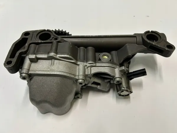 Öljypumppu OEM A2701800000 Mercedes A/CLA/GLA image 5