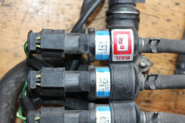 Rampe d'injecteur de gaz BRC Installation complète image 9