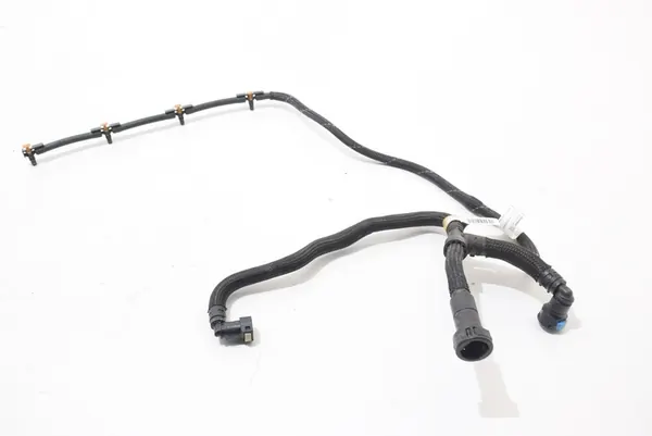 BMW G20 G21 G22 G23 G26 2.0d Rücklaufleitung Injektor OEM image 2