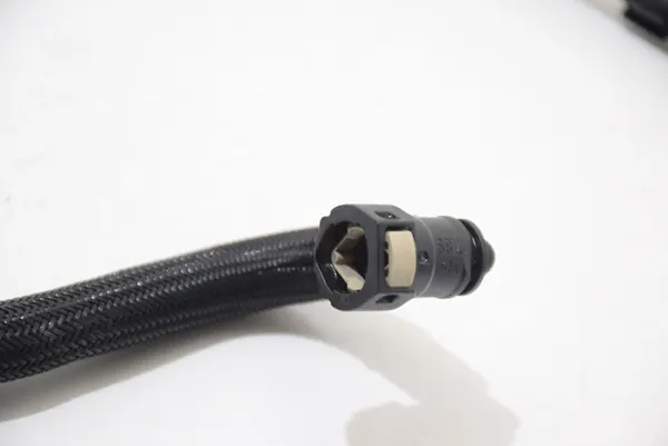 BMW G20 G21 G22 G23 G26 2.0d Rücklaufleitung Injektor OEM image 6