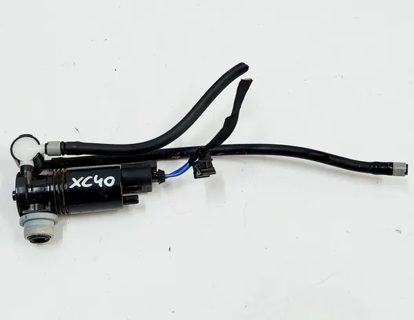 Pompe à lave-glace Volvo OE 32237970 - État utilisé image 2
