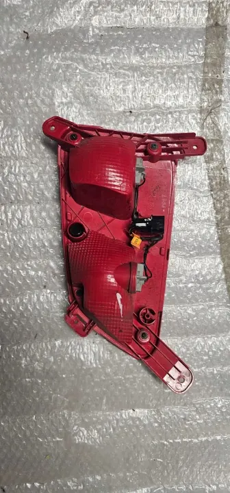 Faro izquierdo trasero parachoques OEM 92405-J901 Hyundai Kona image 3