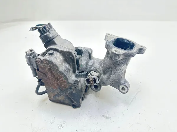 2002 Toyota Avensis Verso Acelerador image 3