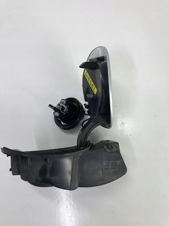 Citroen DS5 2012 Bränsletanklucka image 3