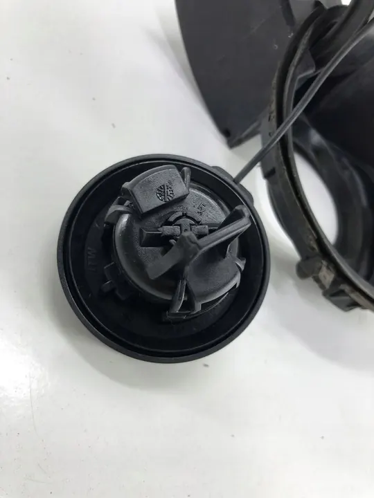 Citroen DS5 2012 Bränsletanklucka image 4