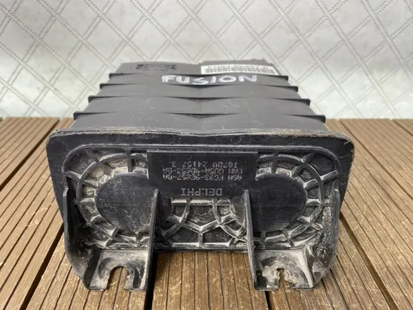 Ford Fusion MK2 14-21 2.5B Charcoal Filter FG93-9E857-B image 4