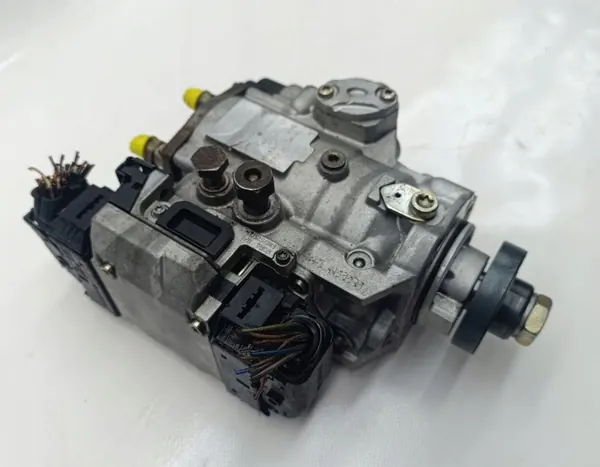 Opel OE Bränslepump OEM 0470504202 24451343 image 3