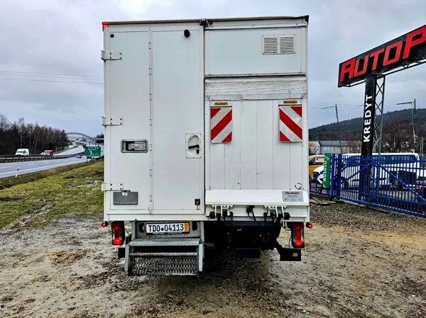 Palfinger Kran OEM 35C 50C 70C für Iveco image 2