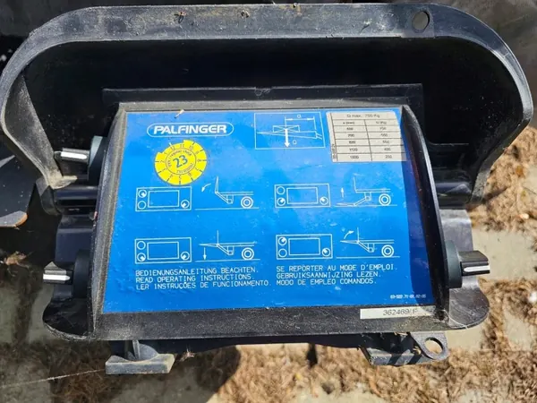 Palfinger Kran OEM 35C 50C 70C für Iveco image 6