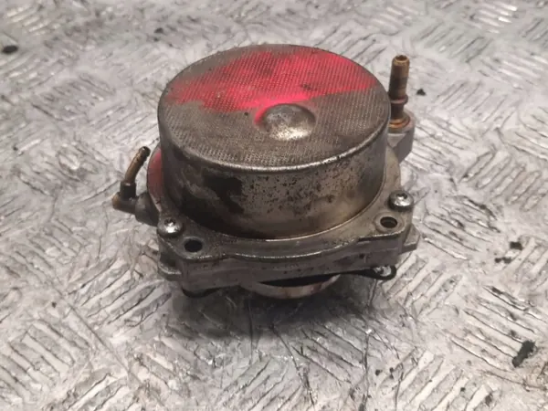 Alfa Romeo tyhjiöpumppu OEM 55225321 - Käytetty image 3