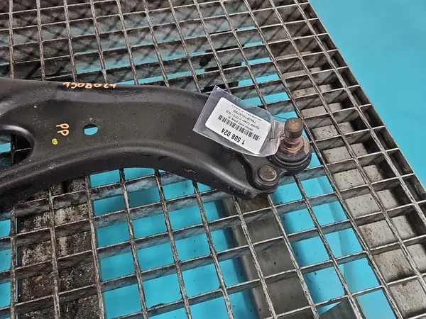 Braccio di Controllo Anteriore Destro Hyundai Tucson III 15-20 OEM image 4