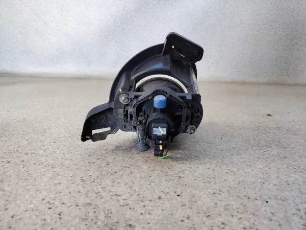 Suporte Halogéneo Esquerdo Dacia Dokker OEM 8920869255 image 3