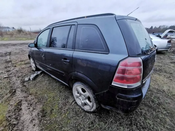 Öljypumppu OEM 55195499 Opel Zafira 1.9L 2007 image 9