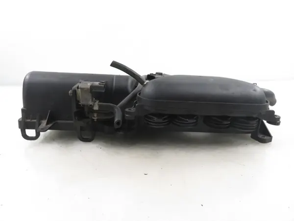 Couvercle de soupape d'occasion Nissan Micra III K12 1.3 image 3