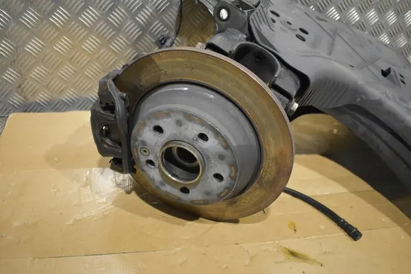 Bakre vänstra upphängning Mercedes Vito W447 image 5