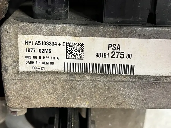 Pompe de direction OEM 9818127580 pour Peugeot Expert image 7