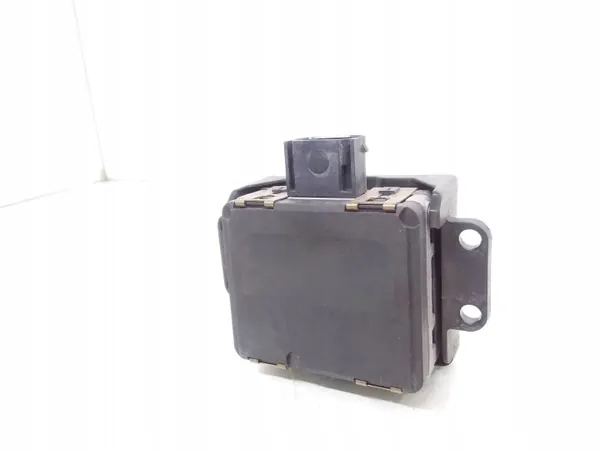 Land Rover Defender Radarsensor M8B2-9G768-AD image 2