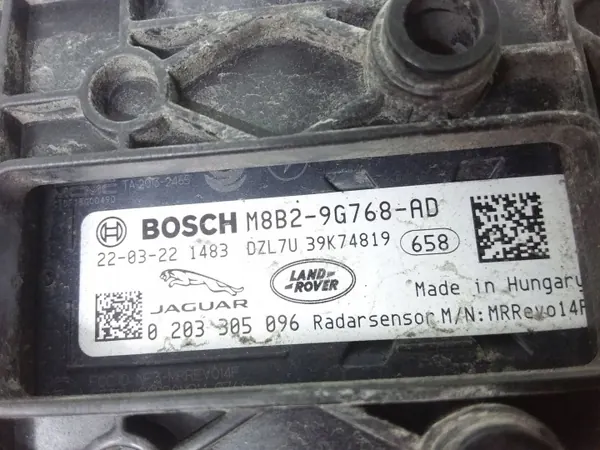 Land Rover Defender Radarsensor M8B2-9G768-AD image 4