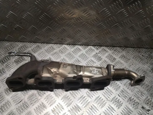 Mercedes-Benz C W204 Pakoputken keräin OEM 6511400909 image 2