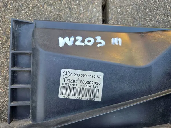 MERCEDES C-KLASA W203 Fläktkåpa A2035000193KZ 400W image 8