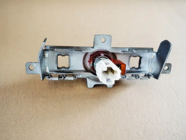 Moldura de tomada AUDI A6 C6 4F0863351F image 3