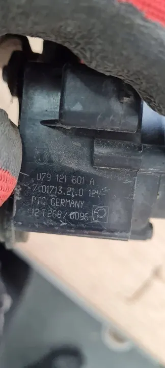 Audi OE 079121601A Waterpomp - Gebruikt image 5