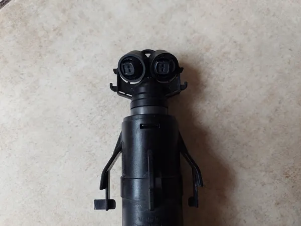 Koplampenreiniger - Links - VW Tiguan II - 2015 - OEM image 3