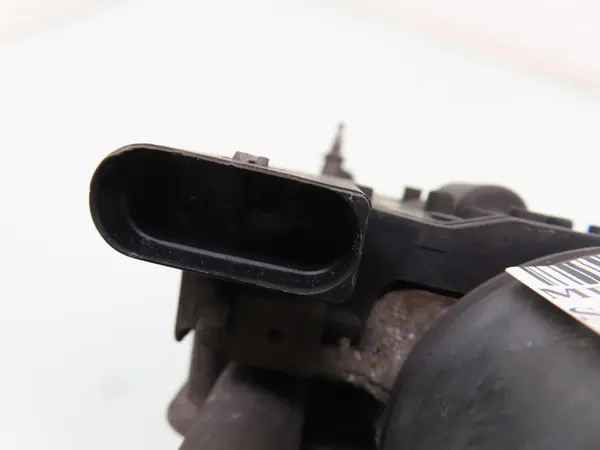 Pyyhkijän moottorin mekanismi VW Golf VI image 4