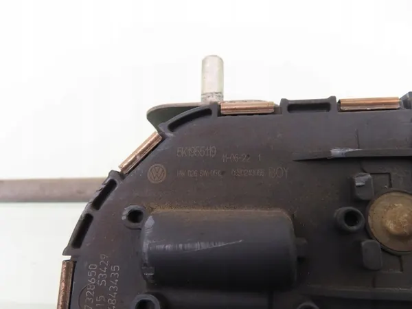 Pyyhkijän moottorin mekanismi VW Golf VI image 5