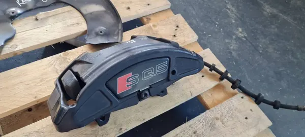 OEM 8R05AQ frambromsok för Audi SQ5 8R image 4