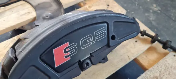 OEM 8R05AQ frambromsok för Audi SQ5 8R image 7