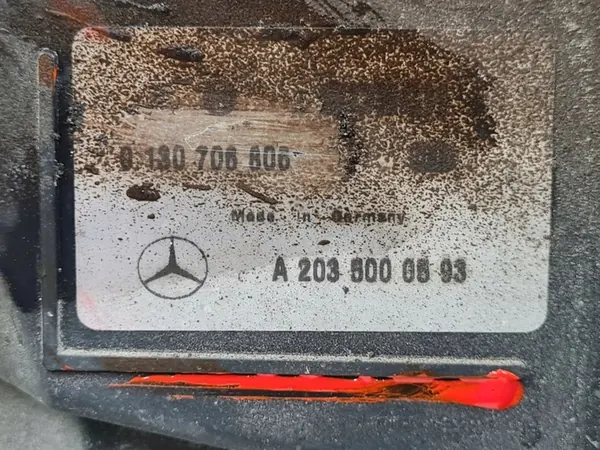 2006 Mercedes-Benz SLK R171 Radiateur A2035000593 image 9