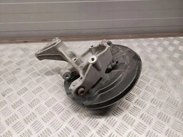 Audi Q3 5U 2015 Bakre höger navhus OEM 3C0505436G image 4