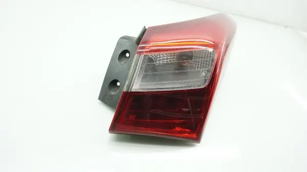 Hyundai I30 II Luz Trasera Derecha 92402-A50 image 2
