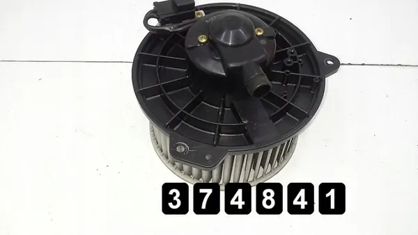 Mazda Premacy lämmityspuhallin OEM AM-374841 image 2