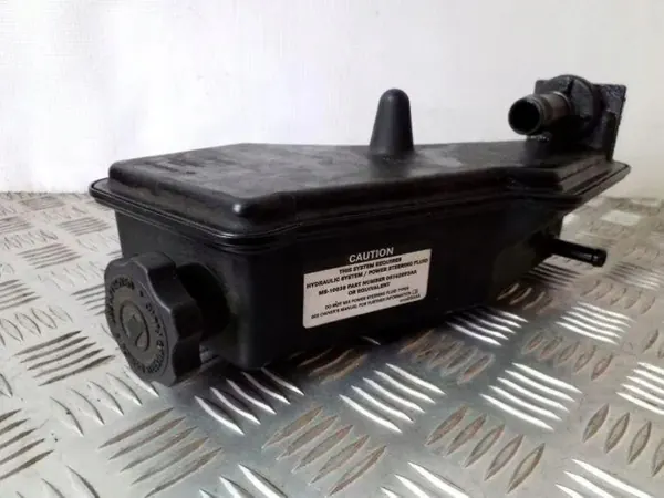 Depósito de dirección asistida OEM 52089905AC para Jeep image 2