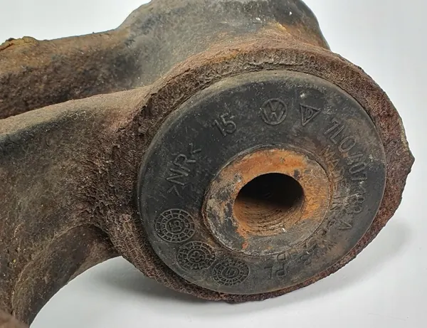 Braccio di Controllo Anteriore Destro Inferiore Porsche Cayenne image 5