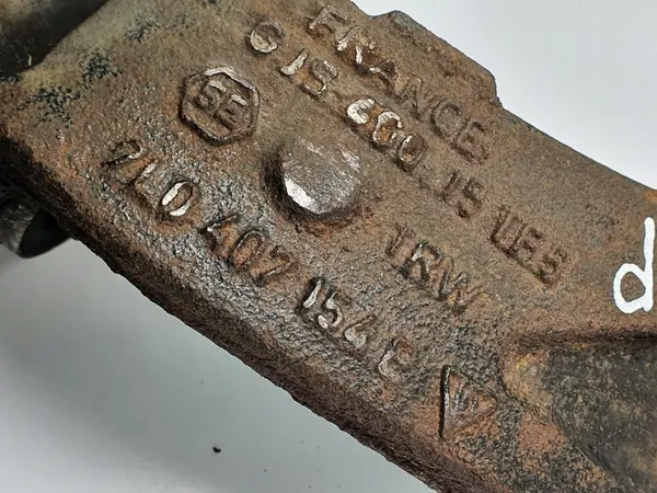 Braccio di Controllo Anteriore Destro Inferiore Porsche Cayenne image 6