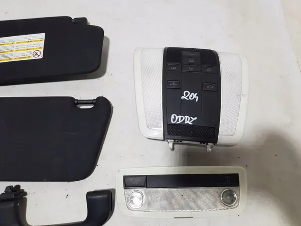 Kit Garniture Intérieure Noire MERCEDES W204 AMG OEM image 6