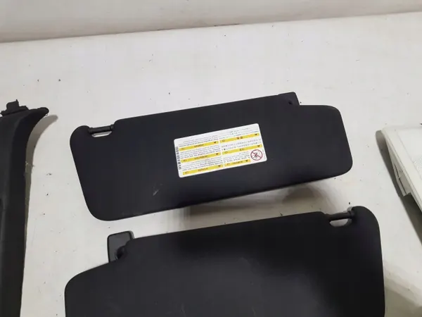 Kit Garniture Intérieure Noire MERCEDES W204 AMG OEM image 8