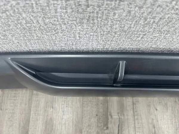 OEM 86665-D7800 Difusor Para-choques Traseiro - Usado image 4