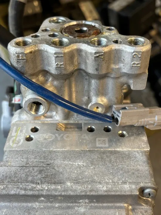 ABS-Pumpe OEM 47210-12130 für Toyota Auris II Prius image 3