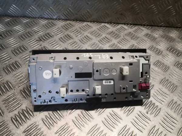 Écran navigation BMW OEM 9211970 pour 3 TOURING image 3