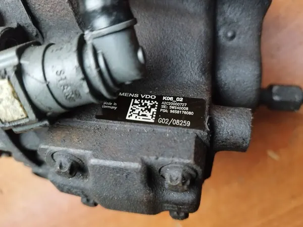 Brandstofpomp Peugeot Citroen Ford 1.4HDI OEM XER4631 image 2