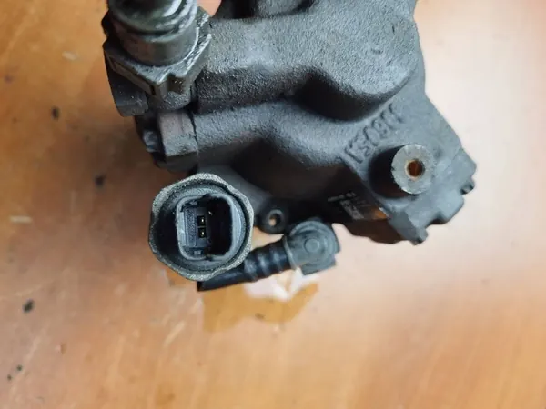 Brandstofpomp Peugeot Citroen Ford 1.4HDI OEM XER4631 image 7